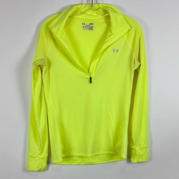 Under Armour Jackets & Blazers - Women's All Season Gear Semi Fitted Quarter Zip Pull Over